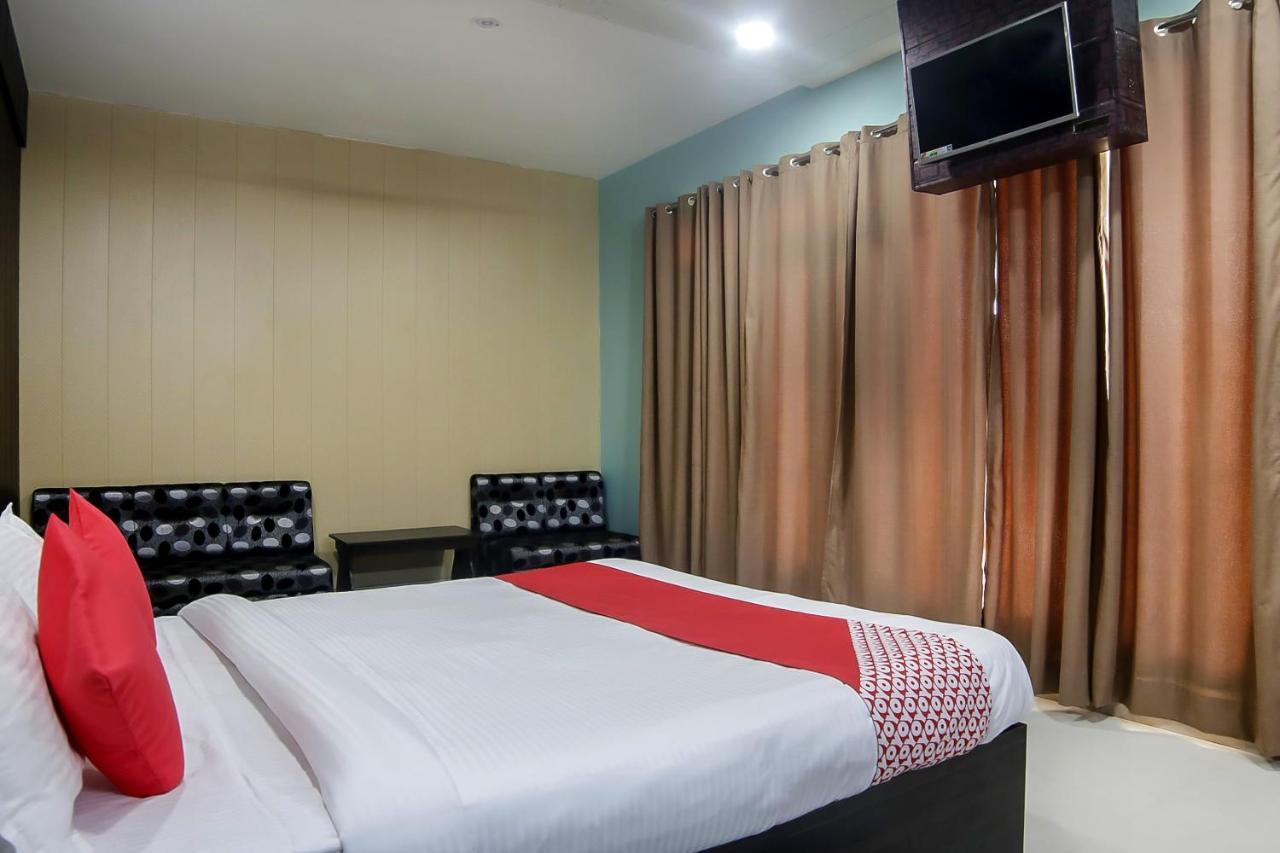 Oyo 30488 Satkar Hotel Pithoragarh Екстер'єр фото