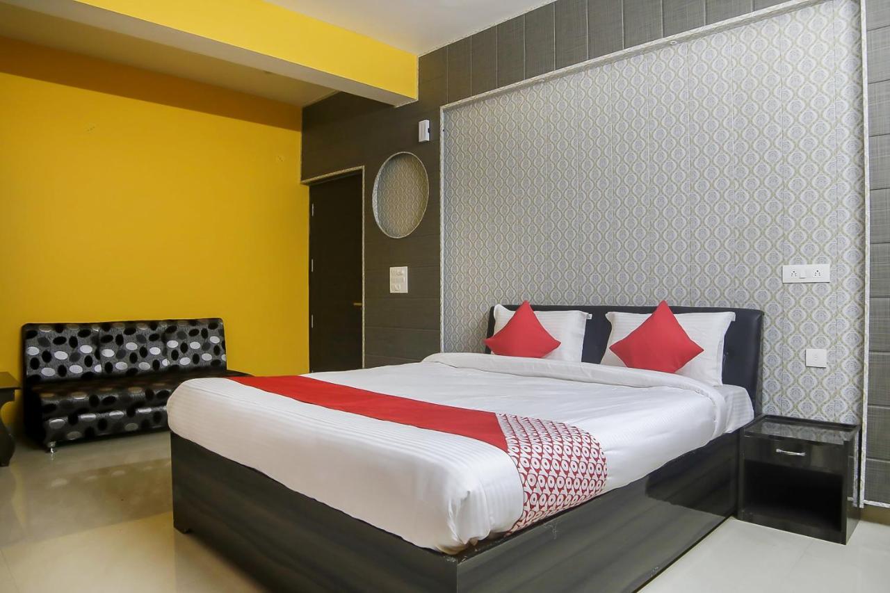 Oyo 30488 Satkar Hotel Pithoragarh Екстер'єр фото